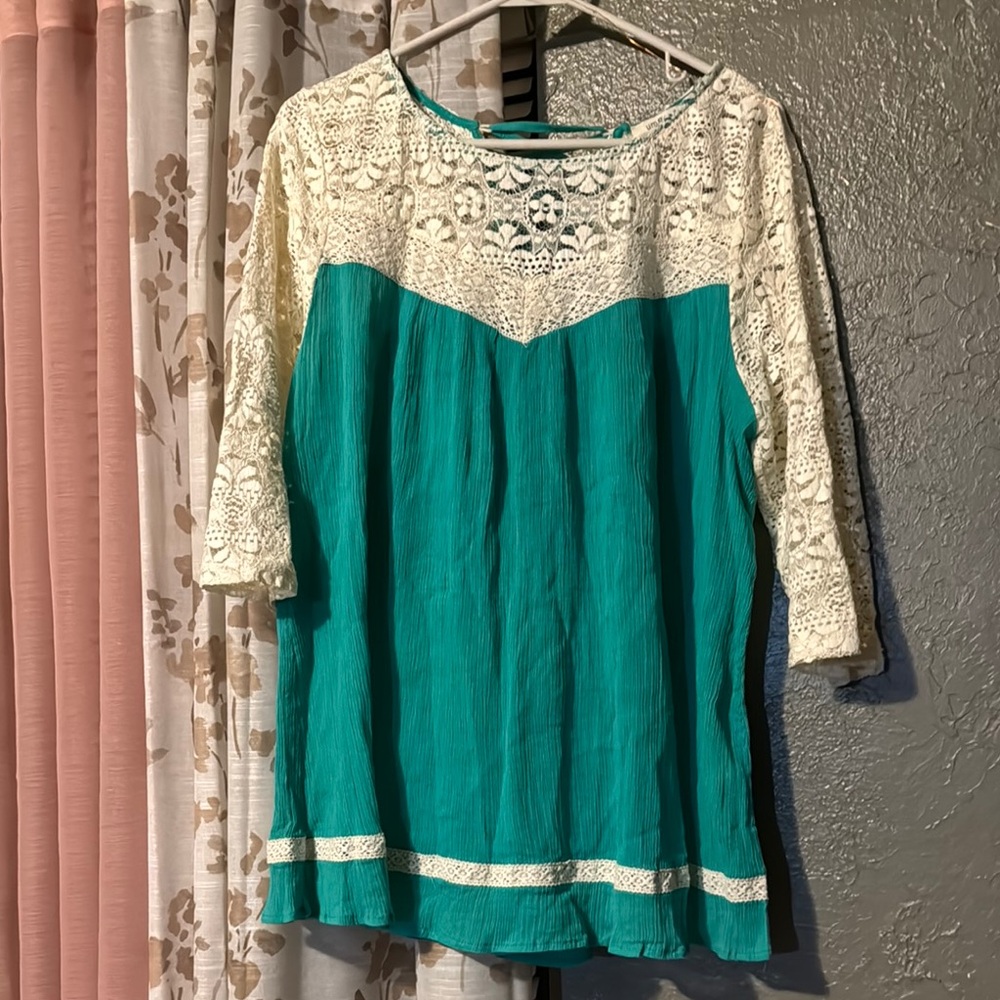 Elegant Teal and Cream Lace Women's Top